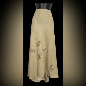 Classic Cream Maxi Skirt with Embroidered Motifs